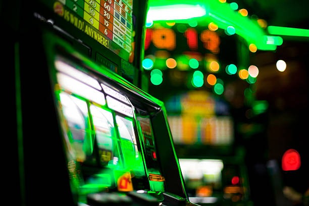 gunung388 platform showing Liga 1 football markets and live-dealer game lobbies